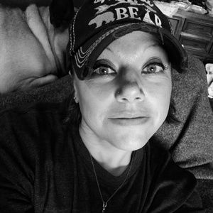 Meet your Posher, Mj